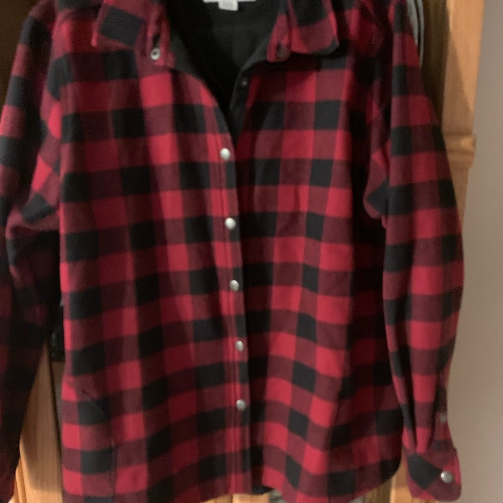 Woman shirt jacket used